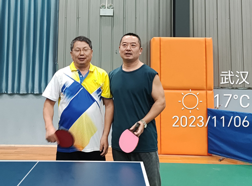 乒旅全国@武汉行：打球健身，登黄鹤楼，游东湖，品尝武汉热干面和武昌鱼